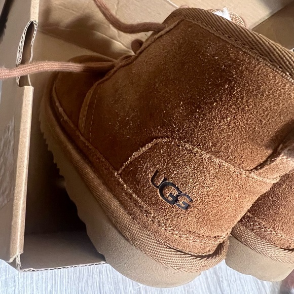 Neumel II Boot Toddler Size 10 Chestnut - Picture 2 of 12